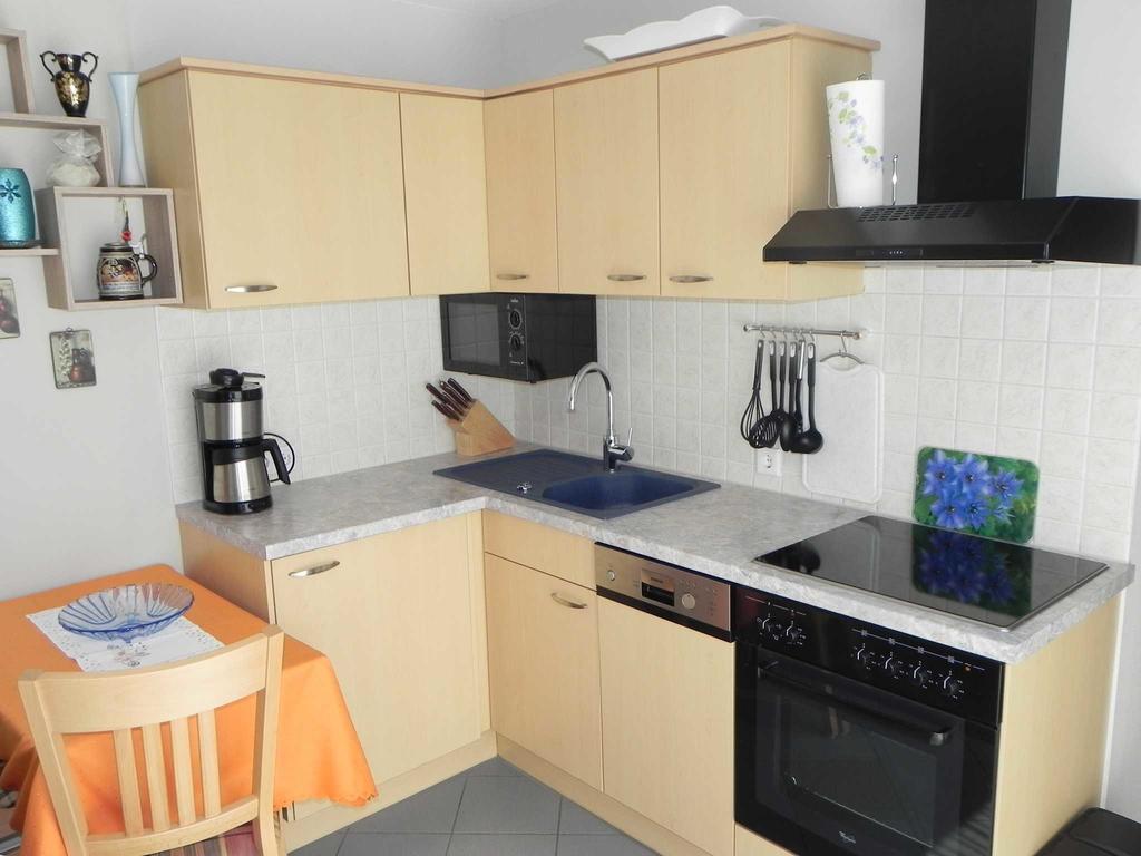 strandnahe Ferienwohnungen Ostseebad Heringsdorf Zimmer foto