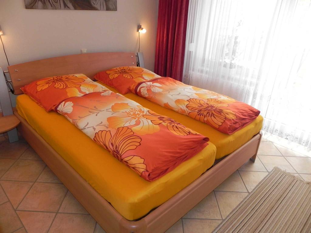 strandnahe Ferienwohnungen Ostseebad Heringsdorf Zimmer foto